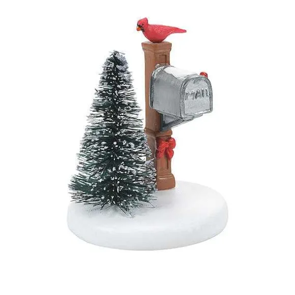Cardinal Christmas Mailbox