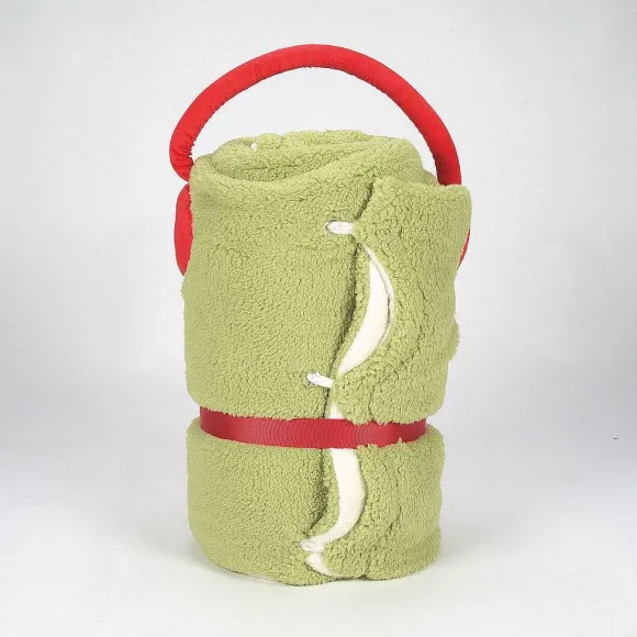 Grinch Snowthrow
