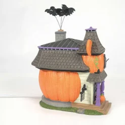 Mickey's Haunted Manor
