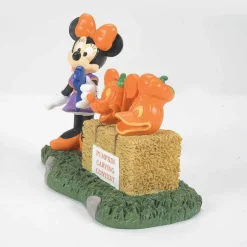 Minnie Picks A Winner